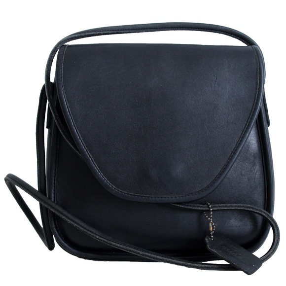 Coach Handbags - Coach Lindsay Bag Black Leather #9888 USA Vintage